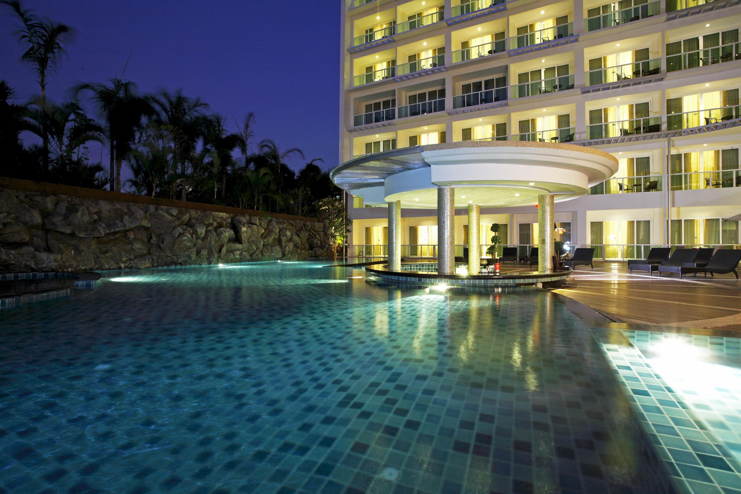 Centara Nova Hotel&Spa Pattaya Esterno foto