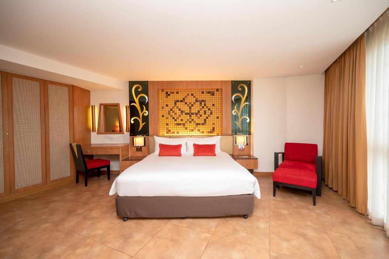 Centara Nova Hotel&Spa Pattaya Esterno foto